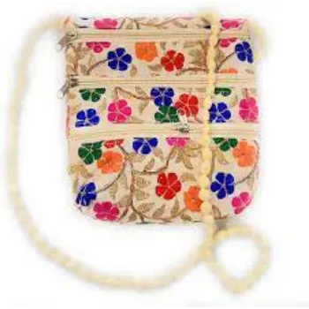 trendy embroidered  bags04-9467971-48468.webp